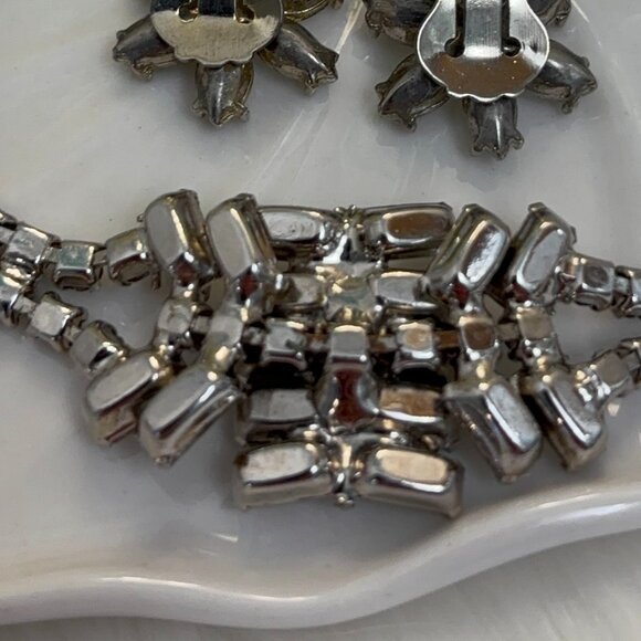 VINTAGE CLEAR RHINESTONE STAR EARRINGS & BRACELET - Picture 8 of 8